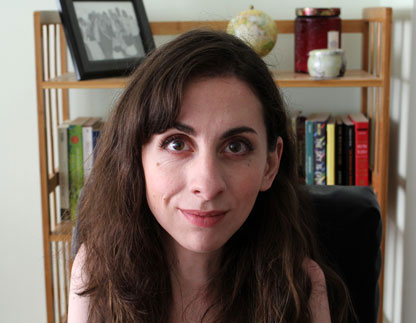 Amanda Nili